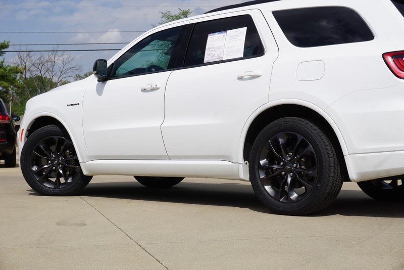 Dodge Durango Vehicle Full-screen Gallery Image 14