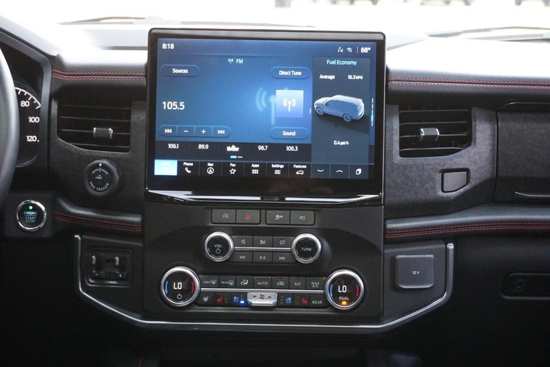 Ford Expedition Vehicle Full-screen Gallery Image 39