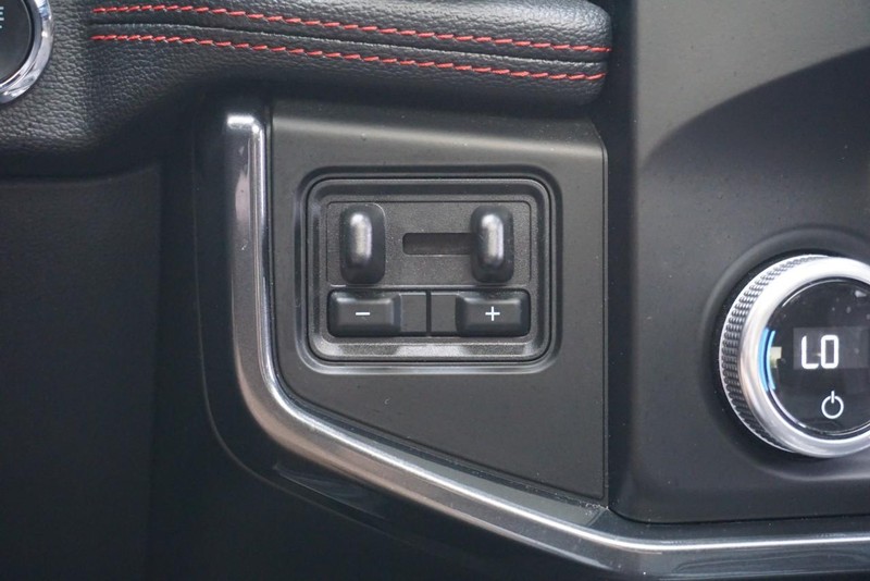 Ford Expedition Vehicle Full-screen Gallery Image 50