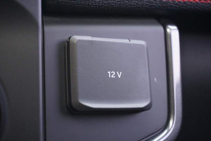 Ford Expedition Vehicle Full-screen Gallery Image 53