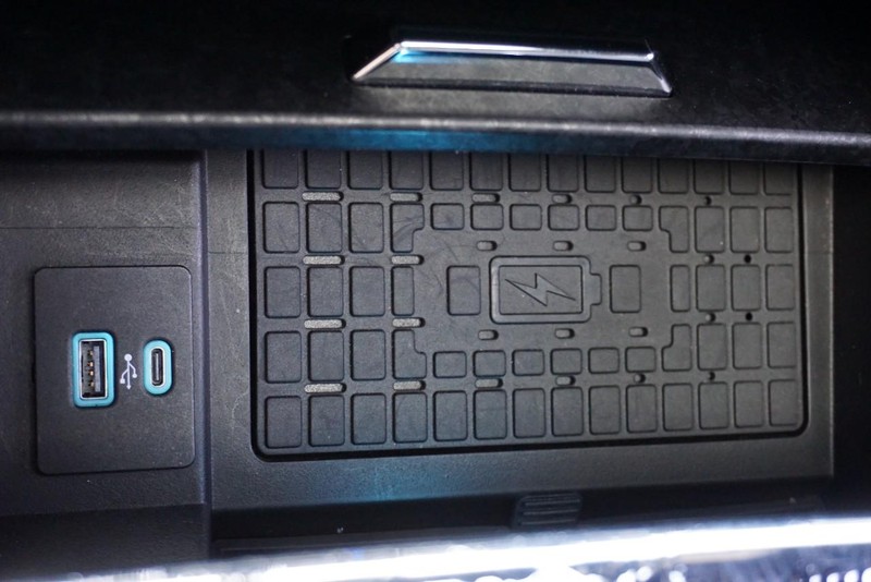 Ford Expedition Vehicle Full-screen Gallery Image 56