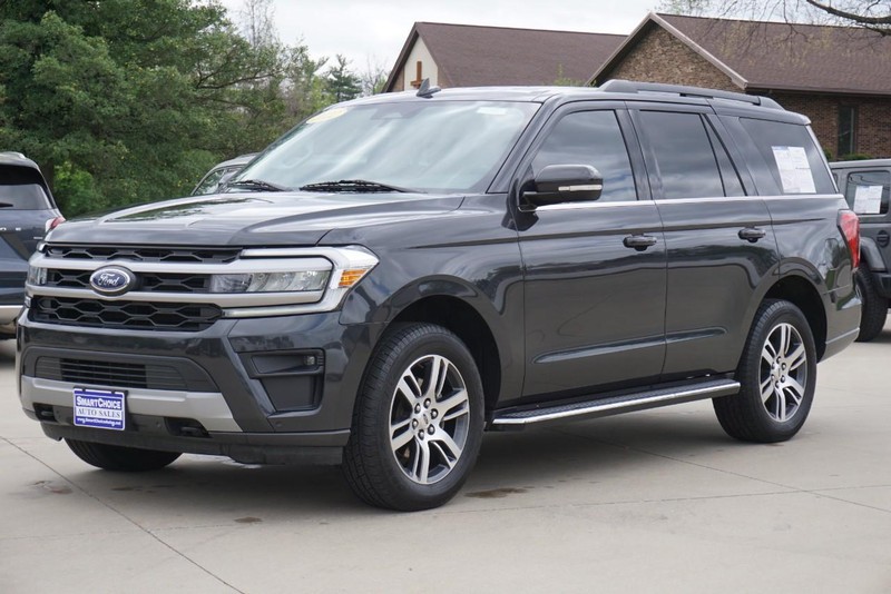 Ford Expedition Vehicle Full-screen Gallery Image 07