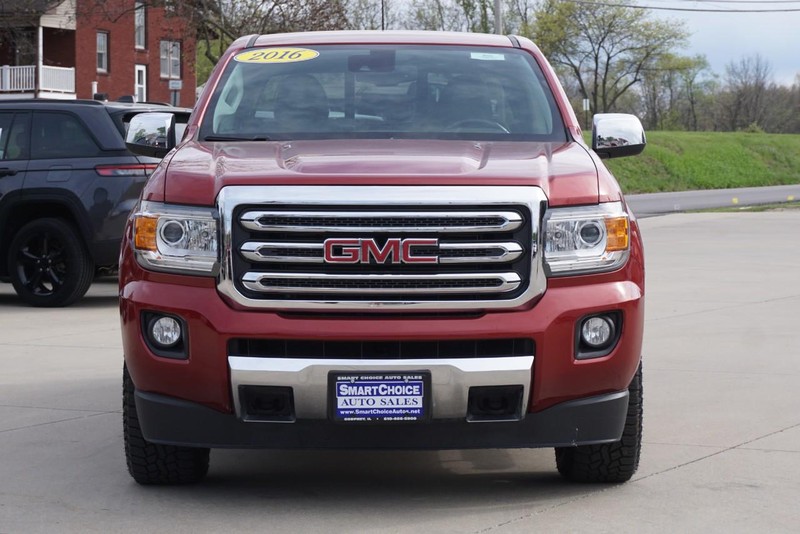 GMC Canyon Vehicle Full-screen Gallery Image 08