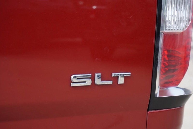 GMC Canyon Vehicle Full-screen Gallery Image 22
