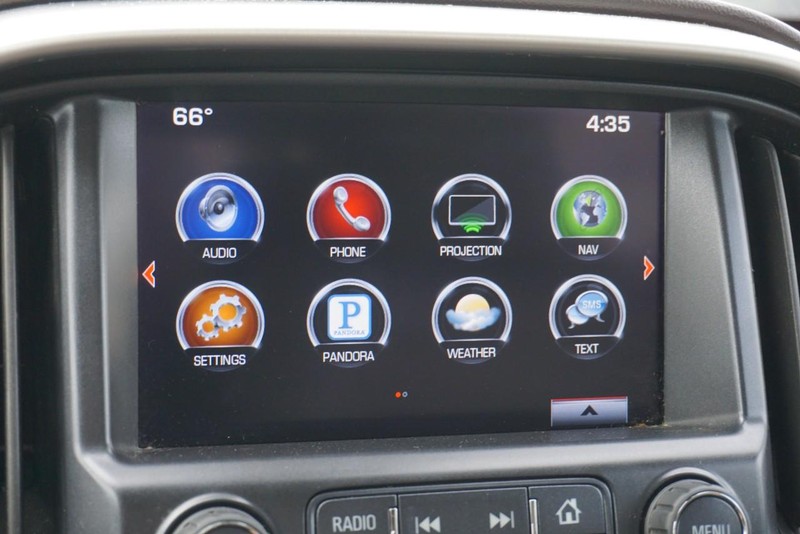 GMC Canyon Vehicle Full-screen Gallery Image 42