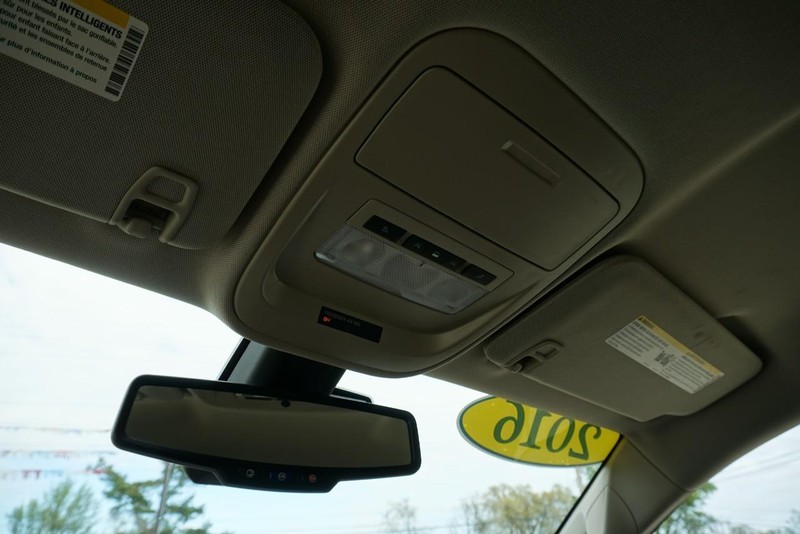 GMC Canyon Vehicle Full-screen Gallery Image 54