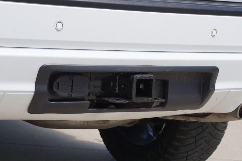 Jeep Grand Cherokee Vehicle Full-screen Gallery Image 20