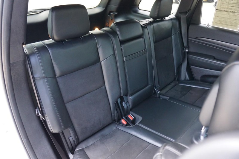 Jeep Grand Cherokee Vehicle Full-screen Gallery Image 29