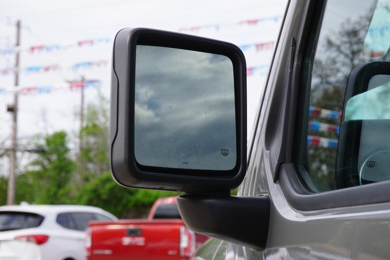 Jeep Wrangler Vehicle Full-screen Gallery Image 16