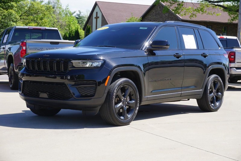 Jeep Grand Cherokee Vehicle Full-screen Gallery Image 07