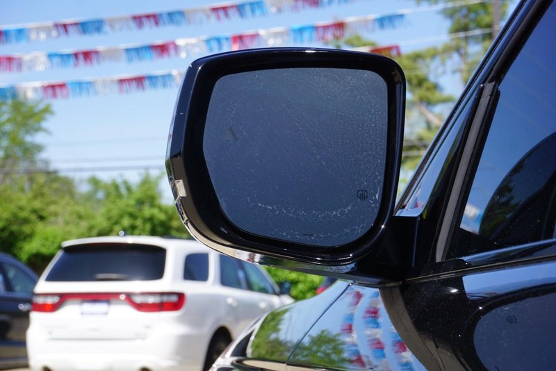 Jeep Grand Cherokee Vehicle Full-screen Gallery Image 15