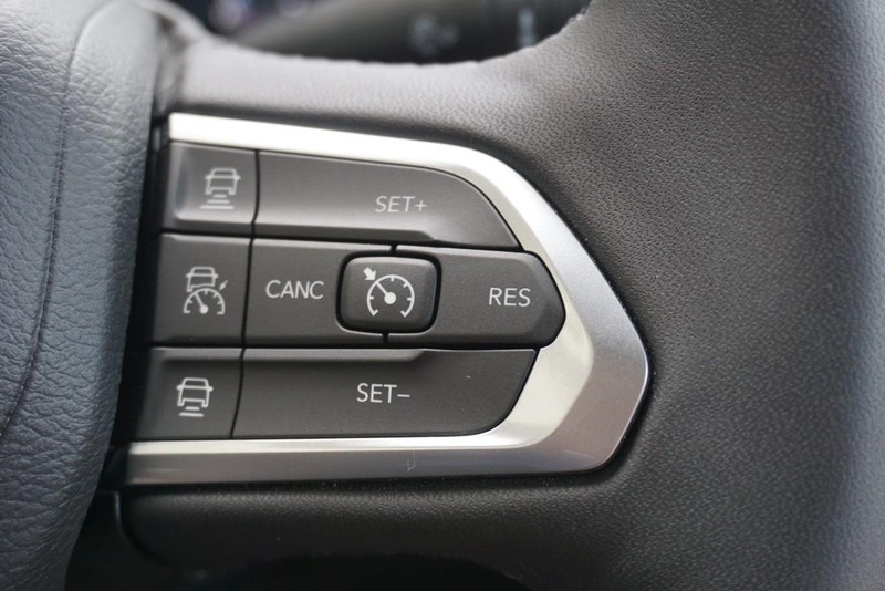 Jeep Compass Vehicle Full-screen Gallery Image 37