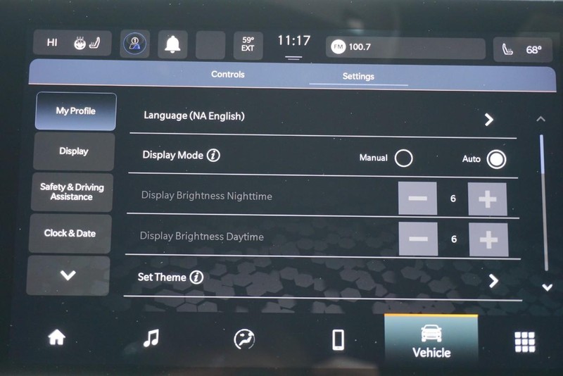 Jeep Compass Vehicle Full-screen Gallery Image 50