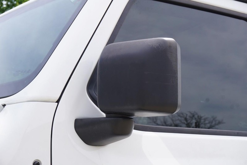 Jeep Gladiator Vehicle Full-screen Gallery Image 14