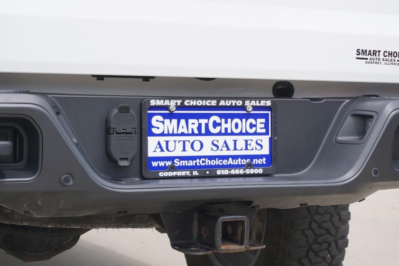 Jeep Gladiator Vehicle Full-screen Gallery Image 25