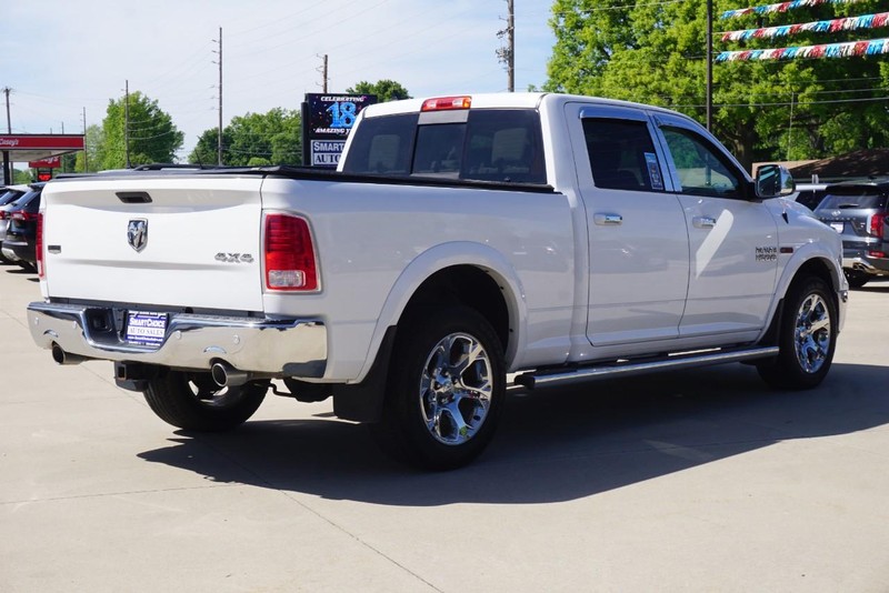 Ram 1500 Vehicle Full-screen Gallery Image 03