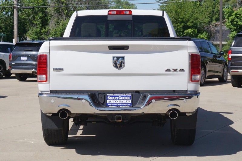 Ram 1500 Vehicle Full-screen Gallery Image 04