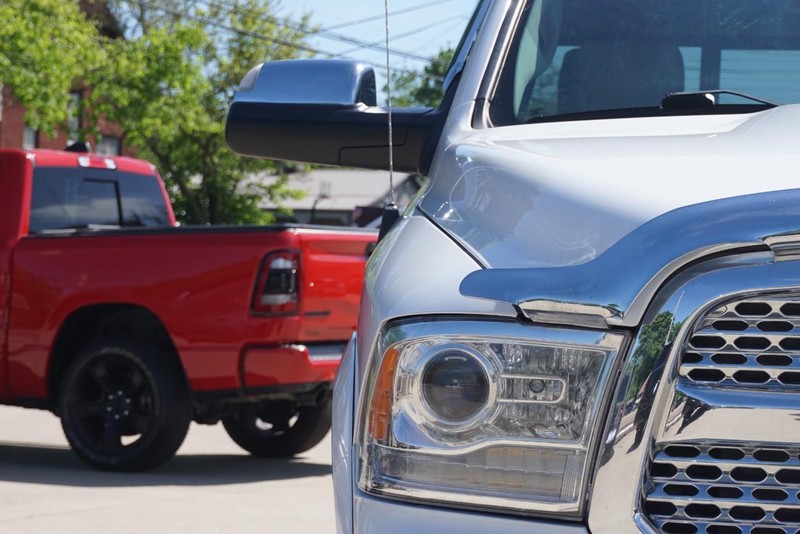 Ram 1500 Vehicle Full-screen Gallery Image 09