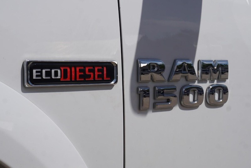 Ram 1500 Vehicle Full-screen Gallery Image 11