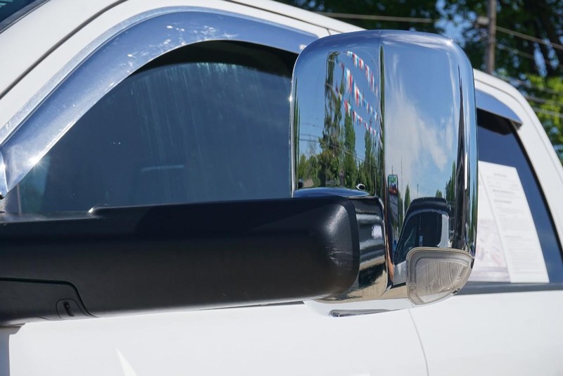 Ram 1500 Vehicle Full-screen Gallery Image 13