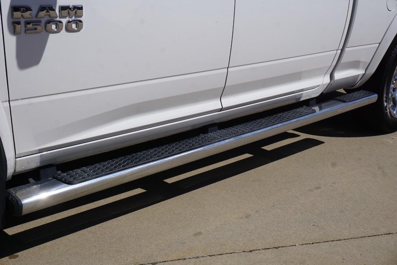 Ram 1500 Vehicle Full-screen Gallery Image 14