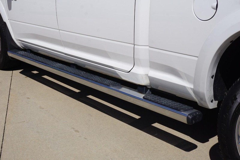 Ram 1500 Vehicle Full-screen Gallery Image 17