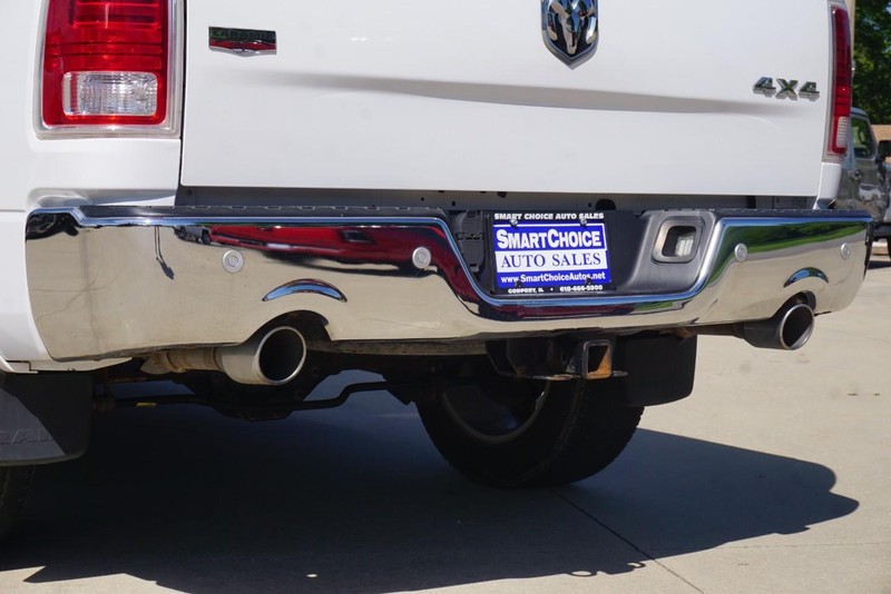 Ram 1500 Vehicle Full-screen Gallery Image 25