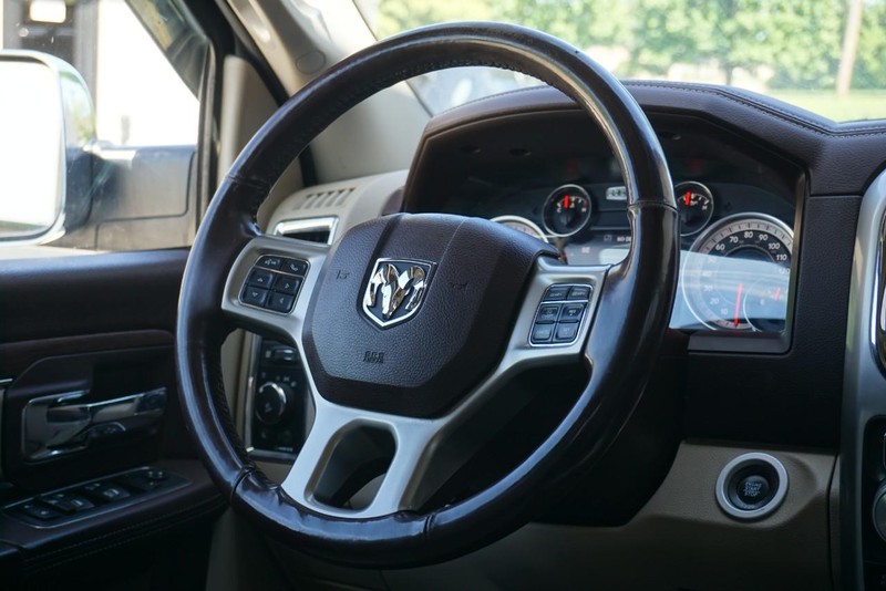 Ram 1500 Vehicle Full-screen Gallery Image 40