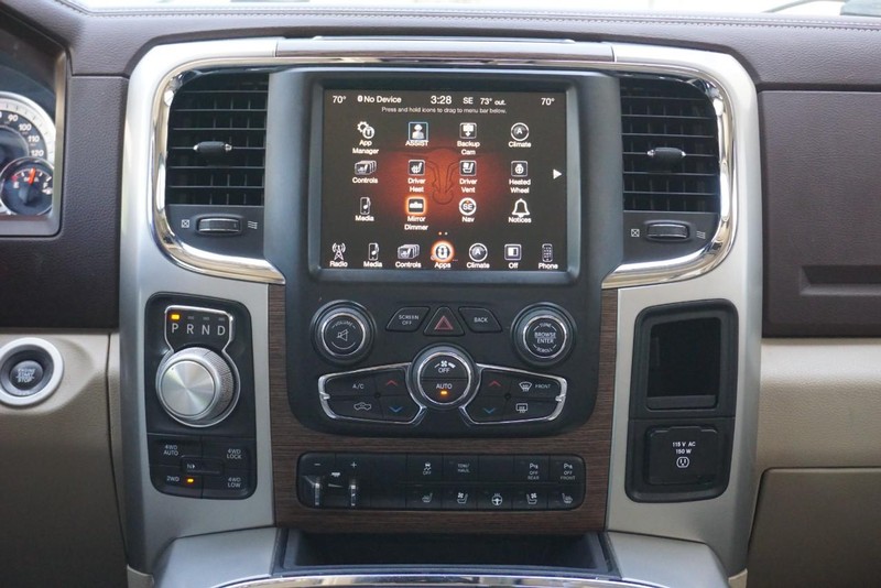 Ram 1500 Vehicle Full-screen Gallery Image 41