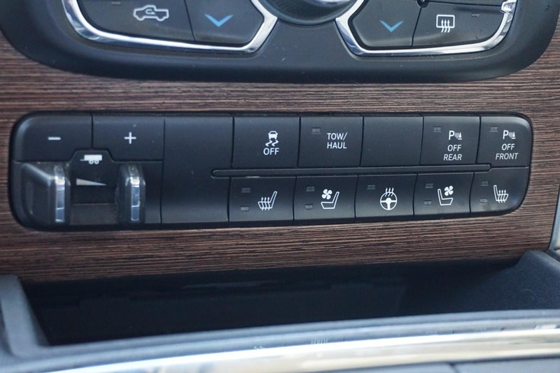 Ram 1500 Vehicle Full-screen Gallery Image 48