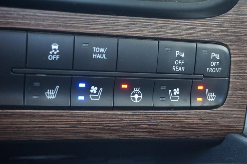 Ram 1500 Vehicle Full-screen Gallery Image 49