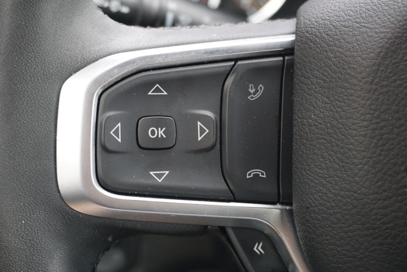 Ram 1500 Vehicle Full-screen Gallery Image 41
