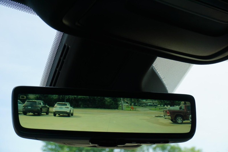 Ram 1500 Vehicle Full-screen Gallery Image 56