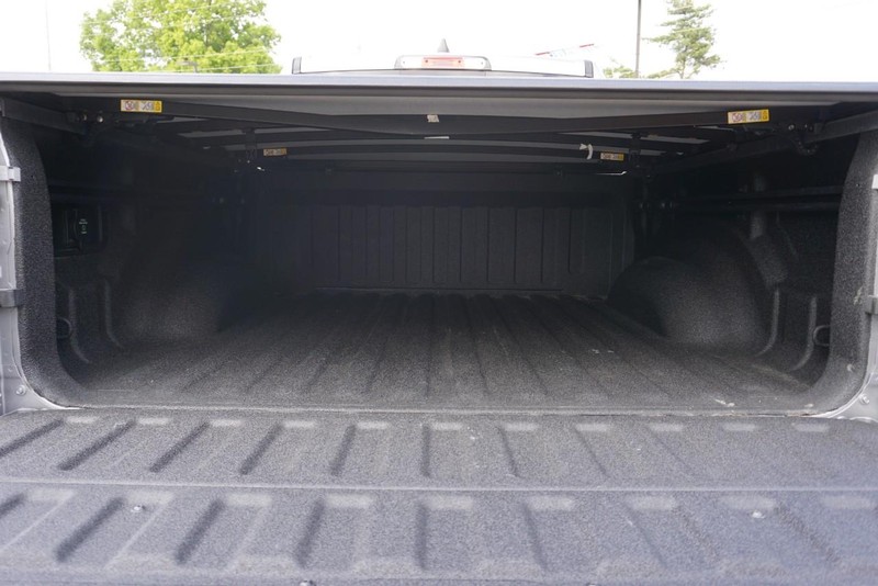 Ram 1500 Vehicle Full-screen Gallery Image 25