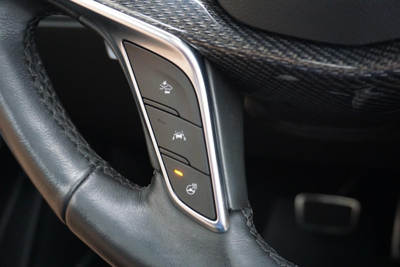 Cadillac XT5 Vehicle Full-screen Gallery Image 41