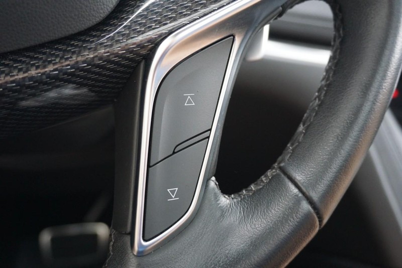 Cadillac XT5 Vehicle Full-screen Gallery Image 42