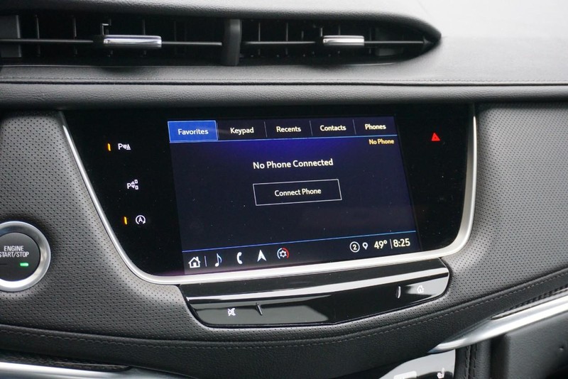 Cadillac XT5 Vehicle Full-screen Gallery Image 47