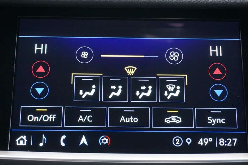 Cadillac XT5 Vehicle Full-screen Gallery Image 57