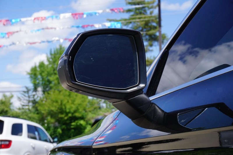 Audi Q5 Vehicle Full-screen Gallery Image 17