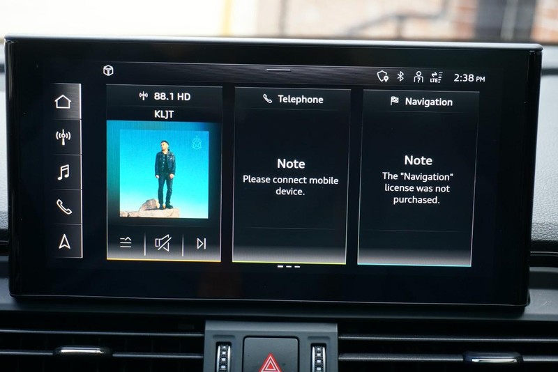 Audi Q5 Vehicle Full-screen Gallery Image 53