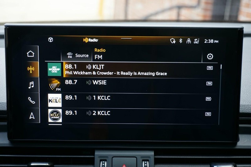 Audi Q5 Vehicle Full-screen Gallery Image 54