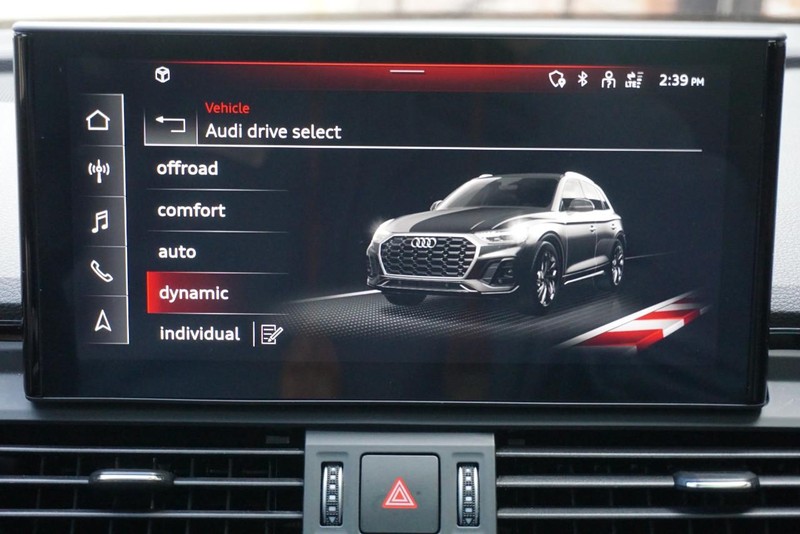 Audi Q5 Vehicle Full-screen Gallery Image 58