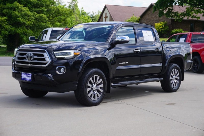 Toyota Tacoma 4WD Vehicle Full-screen Gallery Image 07
