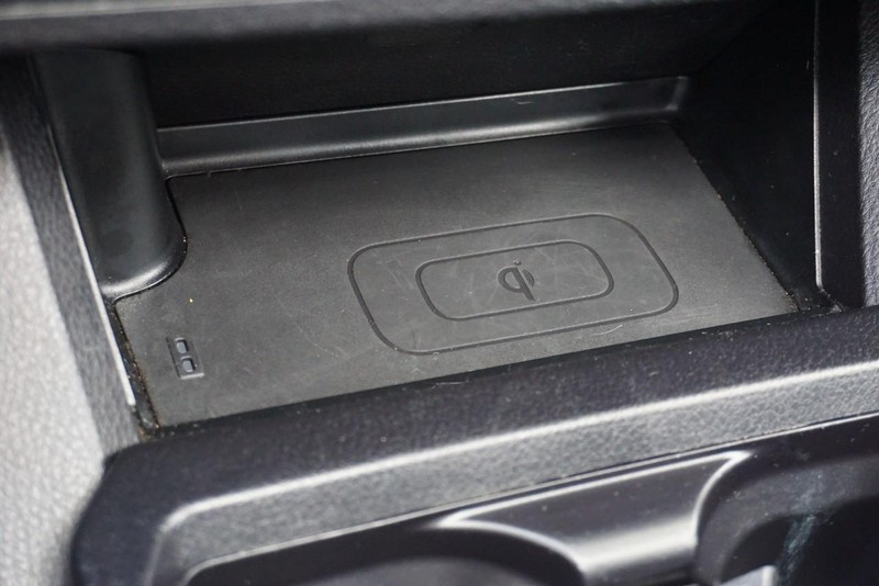 Toyota Tacoma 4WD Vehicle Full-screen Gallery Image 51