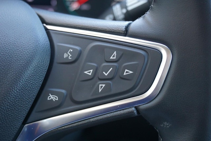 Chevrolet Malibu Vehicle Full-screen Gallery Image 34