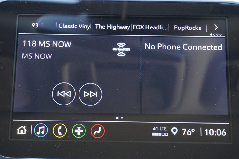 Chevrolet Malibu Vehicle Full-screen Gallery Image 41