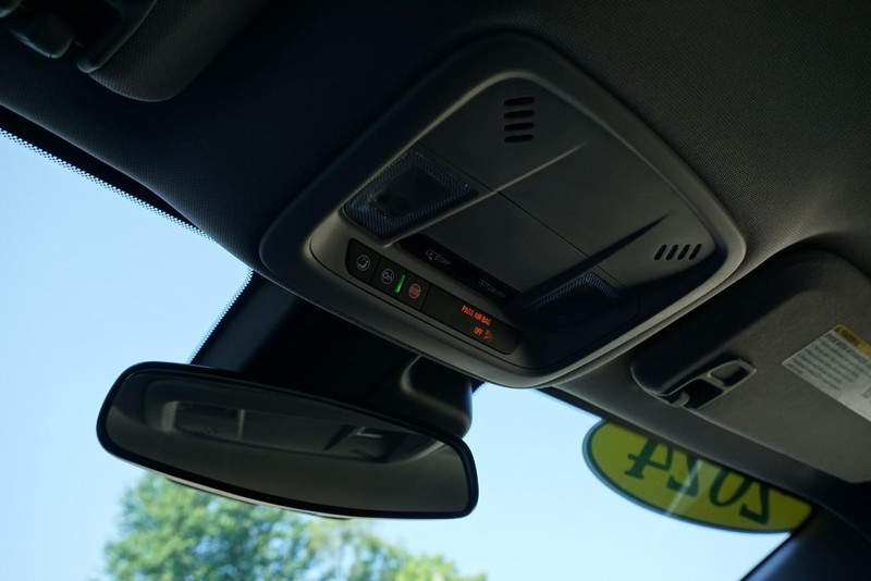 Chevrolet Malibu Vehicle Full-screen Gallery Image 47