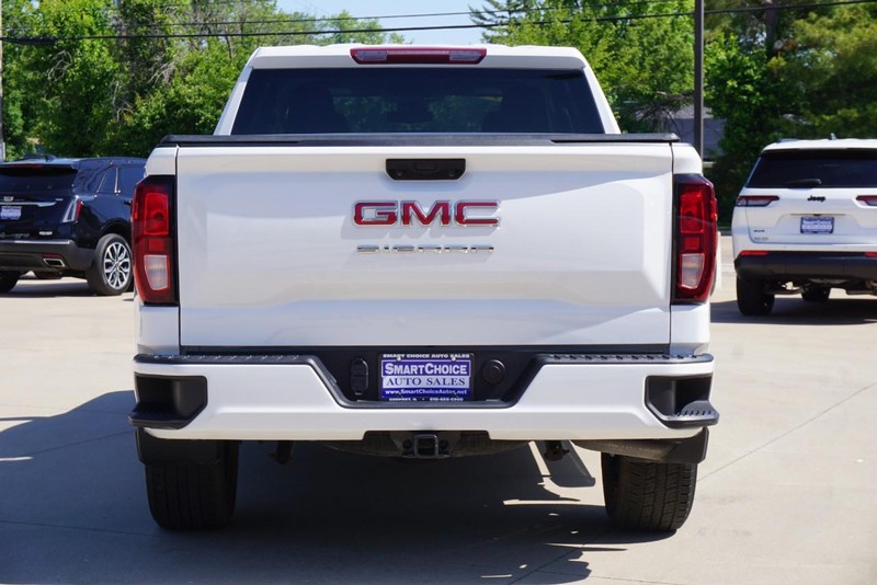 GMC Sierra 1500 Vehicle Full-screen Gallery Image 04