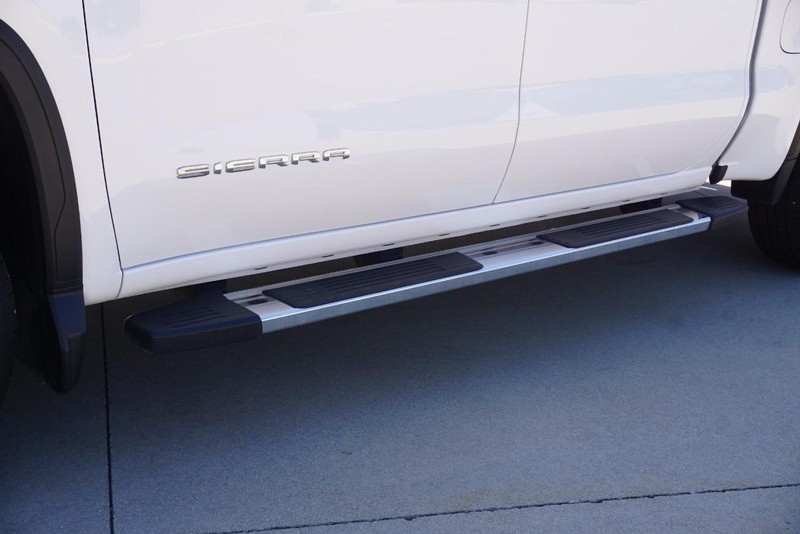 GMC Sierra 1500 Vehicle Full-screen Gallery Image 14