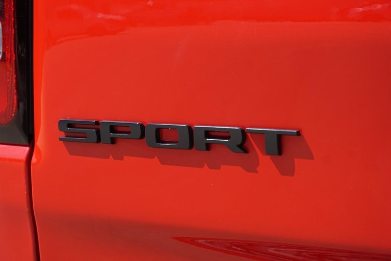 Ram 1500 Vehicle Full-screen Gallery Image 23
